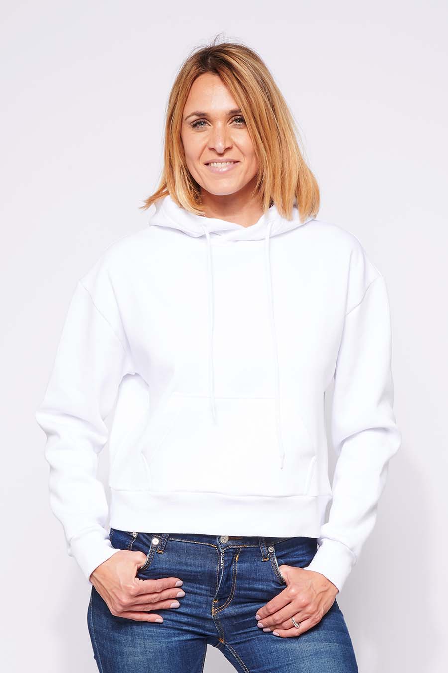 sweat-blanc-a-capuche-femme-409xae-1.jpg