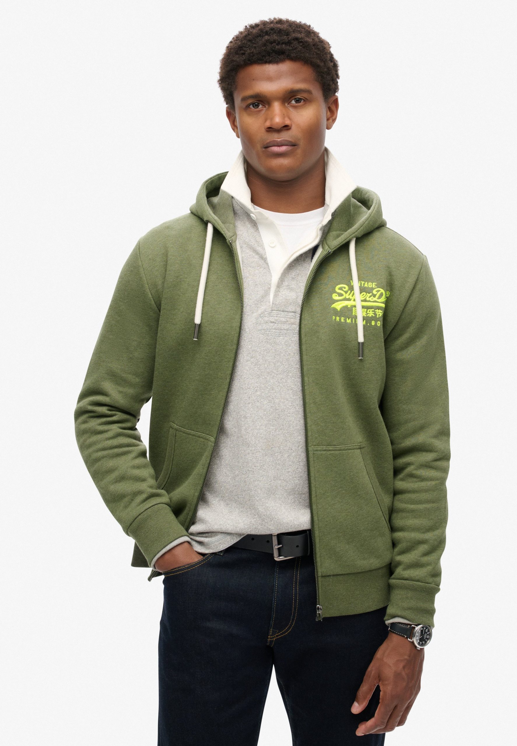sweat-zippe-superdry-457jwl.jpg